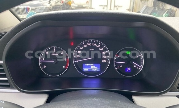 Sayi Na hannu Hyundai Grand Starex White Mota in Accra a Greater Accra Sayi Na hannu Hyundai Grand Starex White Mota in Accra a Greater Accra