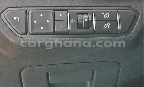 Ra Tuntun Chevrolet Captiva Black Ọkọ̀ in Accra ni Greater Accra Ra Tuntun Chevrolet Captiva Black Ọkọ̀ in Accra ni Greater Accra