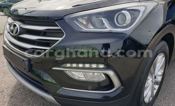 Buy Used Hyundai Santa Fe Black Car in Accra in Greater Accra Buy Used Hyundai Santa Fe Black Car in Accra in Greater Accra