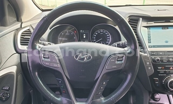 Buy Used Hyundai Santa Fe Black Car in Accra in Greater Accra Buy Used Hyundai Santa Fe Black Car in Accra in Greater Accra