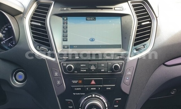 Buy Used Hyundai Santa Fe Black Car in Accra in Greater Accra Buy Used Hyundai Santa Fe Black Car in Accra in Greater Accra