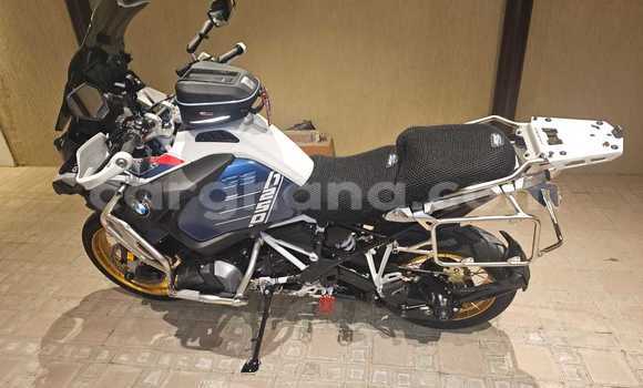 Buy Used BMW R1200GS Adventure Blue Bike in Accra in Greater Accra