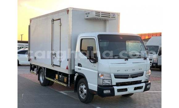 Ra Imported Mitsubishi i funfun Ọkọ̀ in Import - Dubai ni Ashanti Ra Imported Mitsubishi i funfun Ọkọ̀ in Import - Dubai ni Ashanti