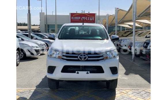 Ra Imported Toyota Hilux funfun Ọkọ̀ in Import - Dubai ni Ashanti Ra Imported Toyota Hilux funfun Ọkọ̀ in Import - Dubai ni Ashanti