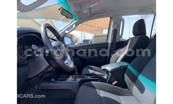 Ra Imported Toyota Hilux funfun Ọkọ̀ in Import - Dubai ni Ashanti Ra Imported Toyota Hilux funfun Ọkọ̀ in Import - Dubai ni Ashanti