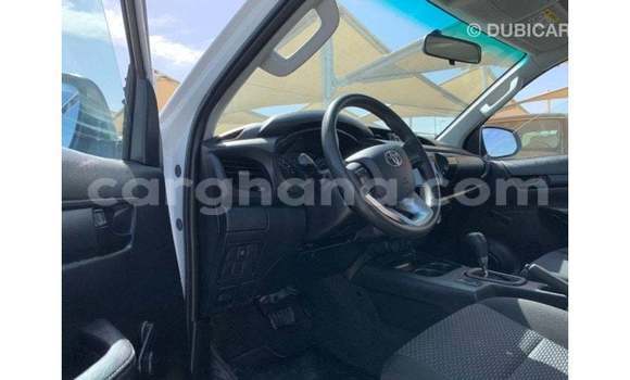 Ra Imported Toyota Hilux funfun Ọkọ̀ in Import - Dubai ni Ashanti Ra Imported Toyota Hilux funfun Ọkọ̀ in Import - Dubai ni Ashanti
