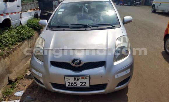 Buy Used Toyota Vitz Silver Car in Accra in Greater Accra Buy Used Toyota Vitz Silver Car in Accra in Greater Accra