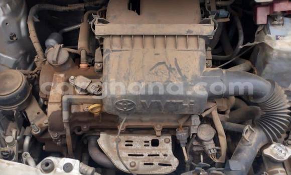 Buy Used Toyota Vitz Silver Car in Accra in Greater Accra Buy Used Toyota Vitz Silver Car in Accra in Greater Accra