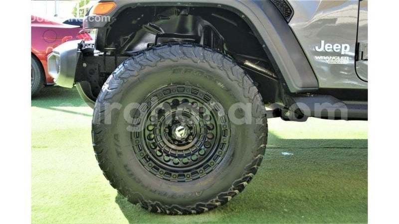 Big with watermark jeep wrangler ashanti import dubai 53715