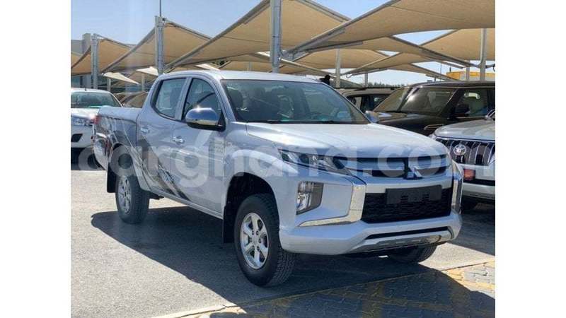 Big with watermark mitsubishi l200 ashanti import dubai 53716