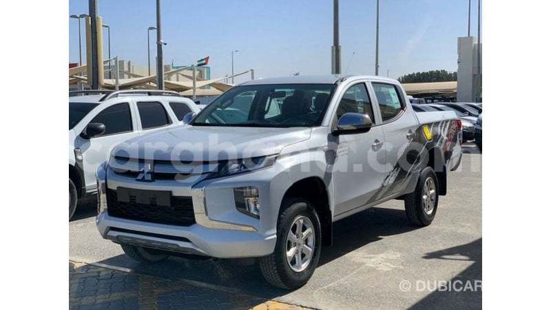 Big with watermark mitsubishi l200 ashanti import dubai 53716