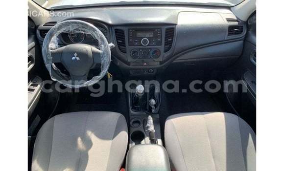Buy Import Mitsubishi L200 White Car in Import - Dubai in Ashanti Buy Import Mitsubishi L200 White Car in Import - Dubai in Ashanti