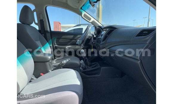 Buy Import Mitsubishi L200 White Car in Import - Dubai in Ashanti Buy Import Mitsubishi L200 White Car in Import - Dubai in Ashanti