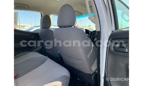 Buy Import Mitsubishi L200 White Car in Import - Dubai in Ashanti Buy Import Mitsubishi L200 White Car in Import - Dubai in Ashanti