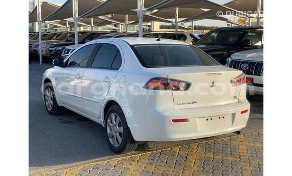 Ra Imported Mitsubishi Lancer funfun Ọkọ̀ in Import - Dubai ni Ashanti Ra Imported Mitsubishi Lancer funfun Ọkọ̀ in Import - Dubai ni Ashanti