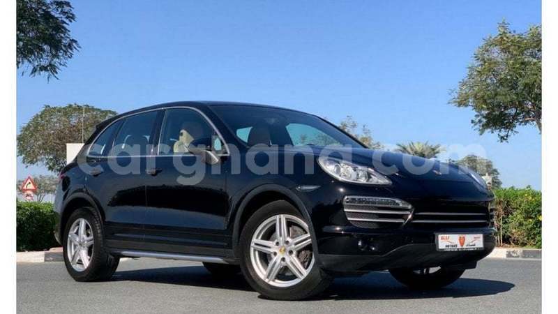 Big with watermark porsche cayenne ashanti import dubai 53741