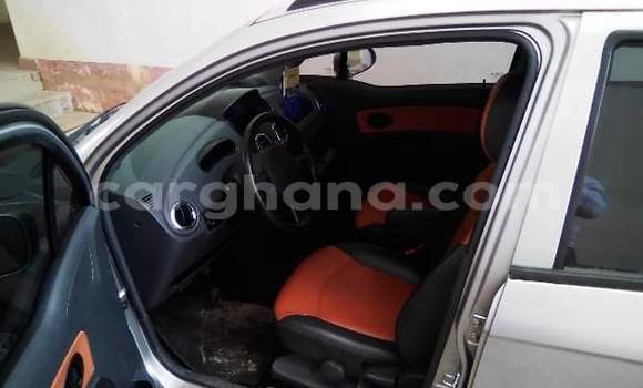 Ra Àlòkù Daewoo Matiz Silver Ọkọ̀ in Iwọn didun ni Oorun Ra Àlòkù Daewoo Matiz Silver Ọkọ̀ in Iwọn didun ni Oorun