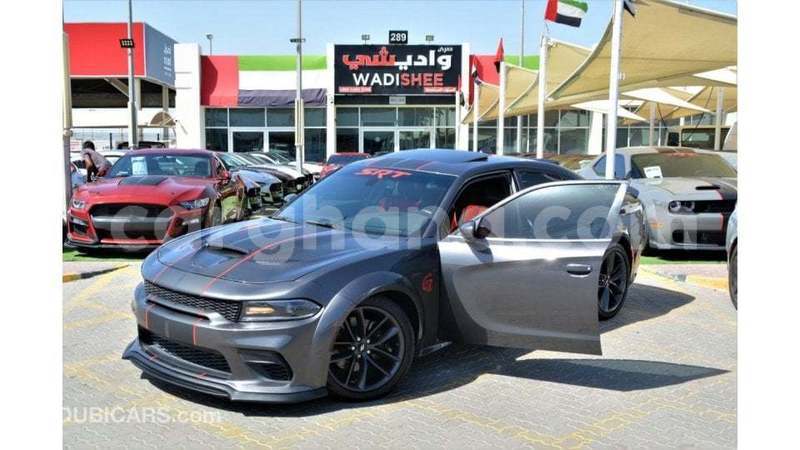 Big with watermark dodge charger ashanti import dubai 53745