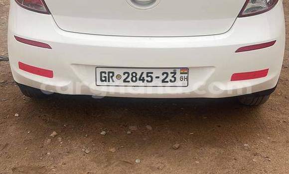 Ra Àlòkù Hyundai i20 funfun Ọkọ̀ in Iwọn didun ni Oorun Ra Àlòkù Hyundai i20 funfun Ọkọ̀ in Iwọn didun ni Oorun