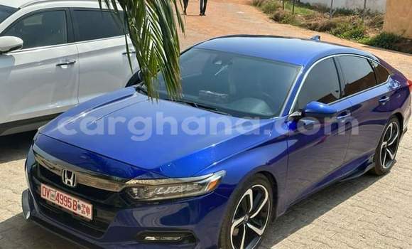 Ra Àlòkù Honda Accord Blue Ọkọ̀ in Iwọn didun ni Oorun Ra Àlòkù Honda Accord Blue Ọkọ̀ in Iwọn didun ni Oorun