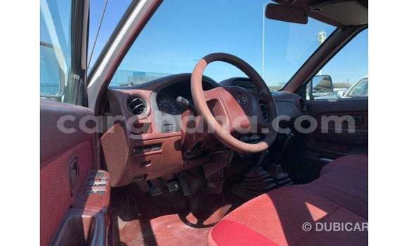 Ra Imported Nissan Pickup funfun Ọkọ̀ in Import - Dubai ni Ashanti Ra Imported Nissan Pickup funfun Ọkọ̀ in Import - Dubai ni Ashanti