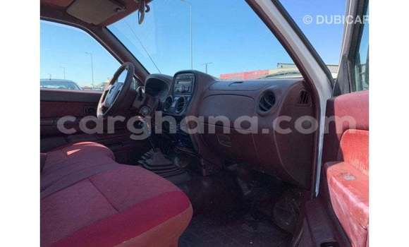 Ra Imported Nissan Pickup funfun Ọkọ̀ in Import - Dubai ni Ashanti Ra Imported Nissan Pickup funfun Ọkọ̀ in Import - Dubai ni Ashanti