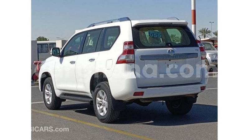 Big with watermark toyota prado ashanti import dubai 53767