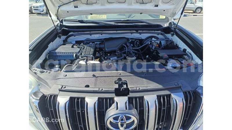 Big with watermark toyota prado ashanti import dubai 53767