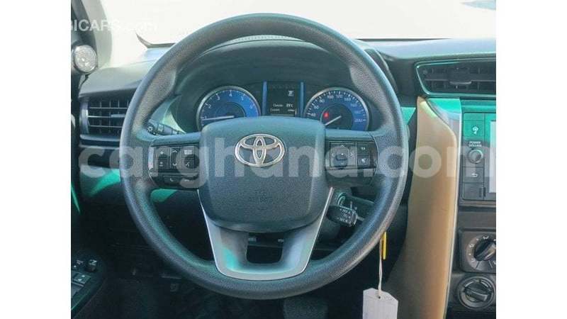 Big with watermark toyota fortuner ashanti import dubai 53769