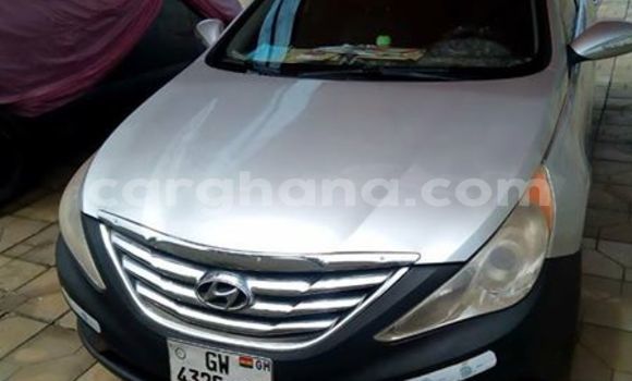 Buy Used Hyundai Sonata Silver Car in Accra in Greater Accra Buy Used Hyundai Sonata Silver Car in Accra in Greater Accra
