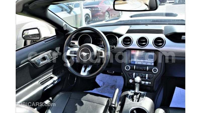 Big with watermark ford mustang ashanti import dubai 53773