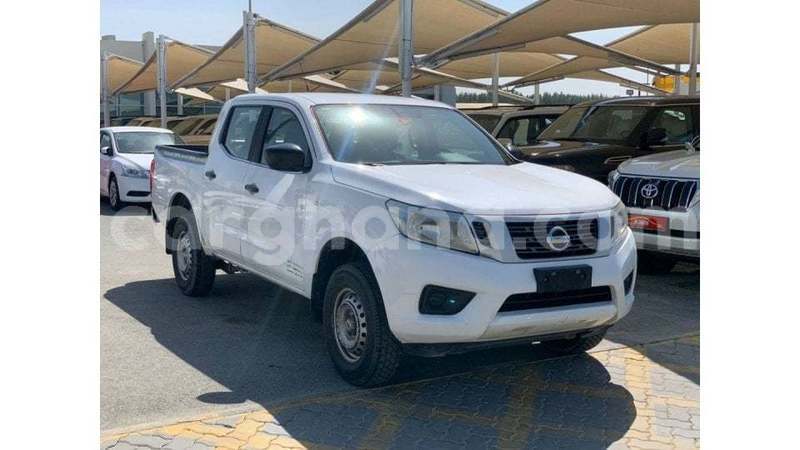 Big with watermark nissan navara ashanti import dubai 53776