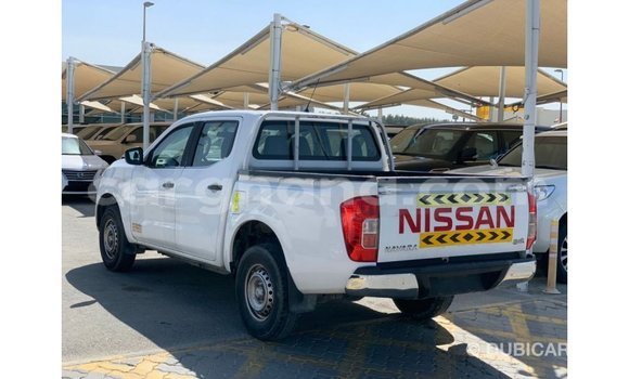 Sayi Imported Nissan Navara White Mota in Import - Dubai a Ashanti Sayi Imported Nissan Navara White Mota in Import - Dubai a Ashanti