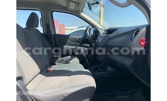 Sayi Imported Nissan Navara White Mota in Import - Dubai a Ashanti Sayi Imported Nissan Navara White Mota in Import - Dubai a Ashanti