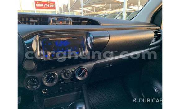 Ra Imported Toyota Hilux funfun Ọkọ̀ in Import - Dubai ni Ashanti Ra Imported Toyota Hilux funfun Ọkọ̀ in Import - Dubai ni Ashanti