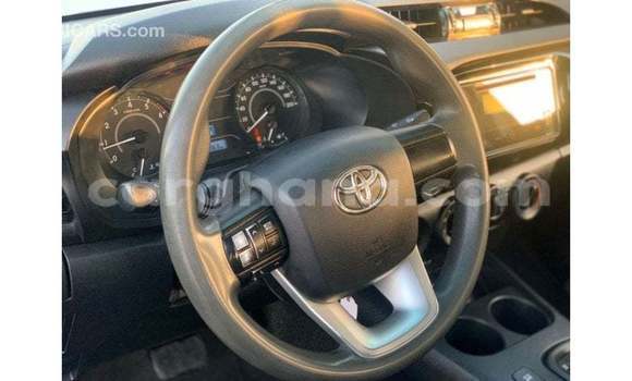 Ra Imported Toyota Hilux funfun Ọkọ̀ in Import - Dubai ni Ashanti Ra Imported Toyota Hilux funfun Ọkọ̀ in Import - Dubai ni Ashanti