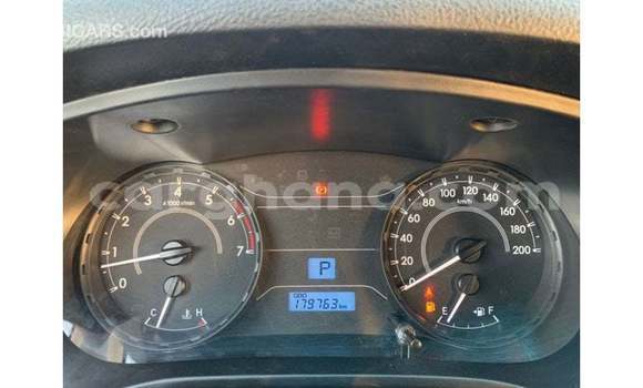 Ra Imported Toyota Hilux funfun Ọkọ̀ in Import - Dubai ni Ashanti Ra Imported Toyota Hilux funfun Ọkọ̀ in Import - Dubai ni Ashanti