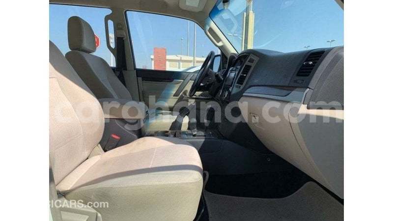 Big with watermark mitsubishi pajero ashanti import dubai 53778