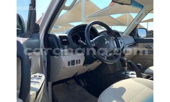Buy Import Mitsubishi Pajero White Car in Import - Dubai in Ashanti Buy Import Mitsubishi Pajero White Car in Import - Dubai in Ashanti