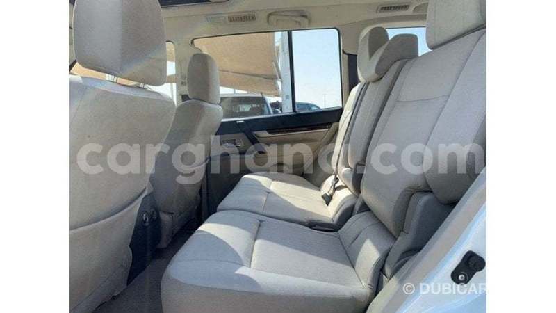 Big with watermark mitsubishi pajero ashanti import dubai 53778