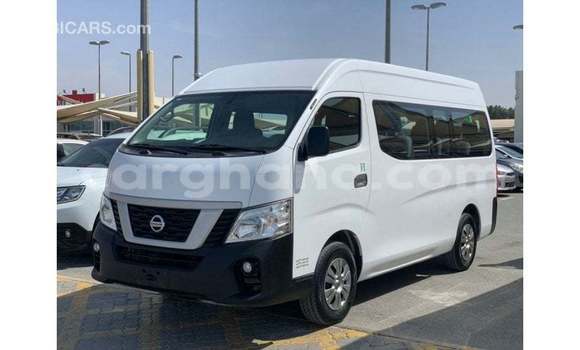 Ra Imported Nissan Urvan funfun Ọkọ̀ in Import - Dubai ni Ashanti Ra Imported Nissan Urvan funfun Ọkọ̀ in Import - Dubai ni Ashanti