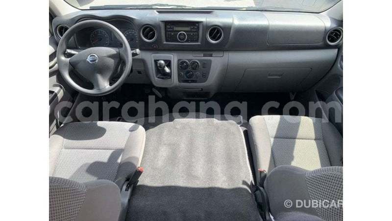 Big with watermark nissan urvan ashanti import dubai 53782