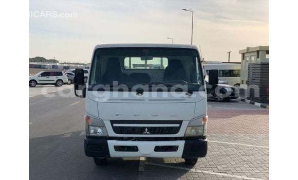 Ra Imported Mitsubishi Carisma funfun Ọkọ̀ in Import - Dubai ni Ashanti Ra Imported Mitsubishi Carisma funfun Ọkọ̀ in Import - Dubai ni Ashanti