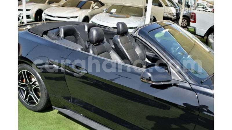Big with watermark ford mustang ashanti import dubai 53803