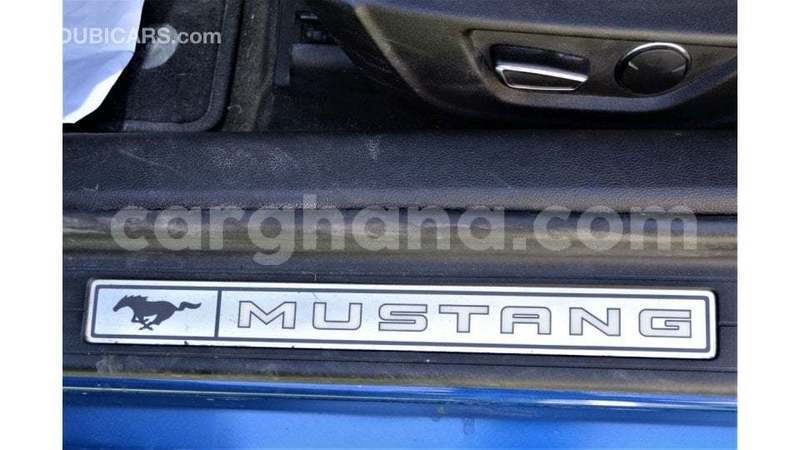 Big with watermark ford mustang ashanti import dubai 53804