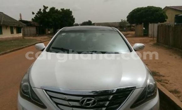 Buy Used Hyundai Sonata White Car in Accra in Greater Accra