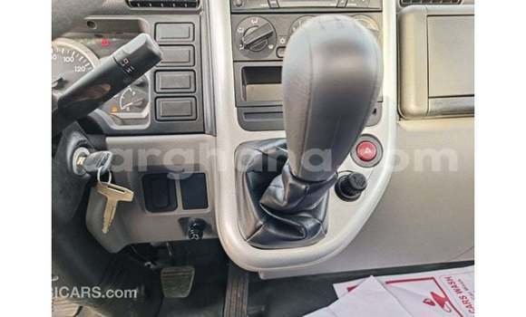 Buy Import Mitsubishi Carisma White Car in Import - Dubai in Ashanti Buy Import Mitsubishi Carisma White Car in Import - Dubai in Ashanti