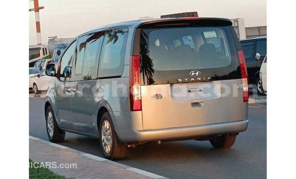 Buy Import Hyundai Accent Brown Car in Import - Dubai in Ashanti Buy Import Hyundai Accent Brown Car in Import - Dubai in Ashanti