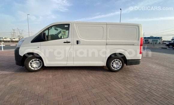 Buy Import Toyota Hiace White Car in Import - Dubai in Ashanti Buy Import Toyota Hiace White Car in Import - Dubai in Ashanti