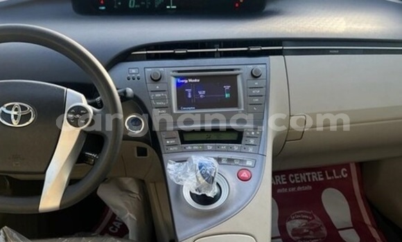Ra Àlòkù Toyota Prius Red Ọkọ̀ in Accra ni Greater Accra Ra Àlòkù Toyota Prius Red Ọkọ̀ in Accra ni Greater Accra